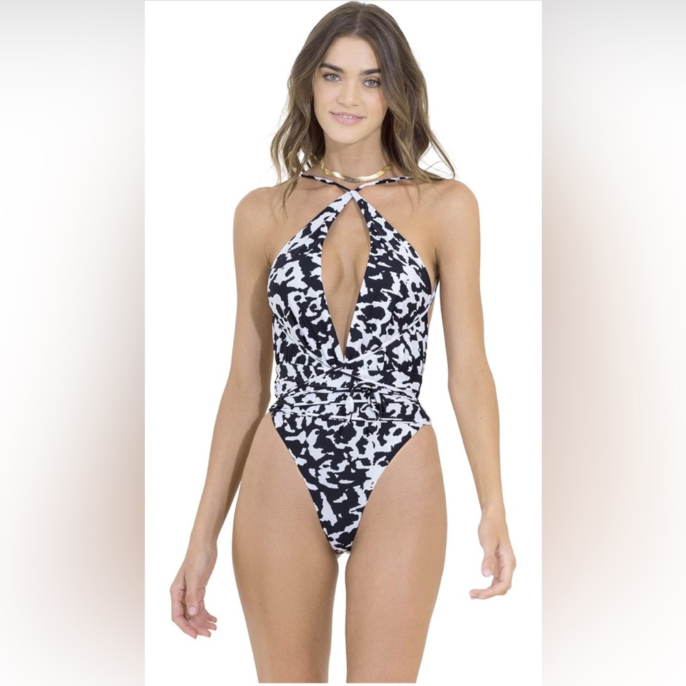 Maaji Womens Safari One Piece, Size Medium , $178 - Picture 5 of 11